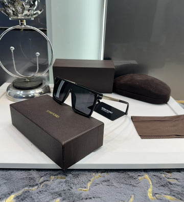 Tomford Silver-Black Luxury Shade