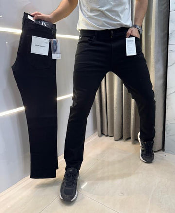 Calvin Klein Jet Imported Hyperflex Denim