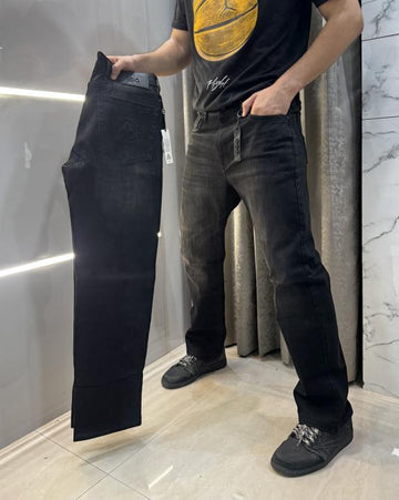 Moose Knuckles Carbon Black Imported Premium Straight Fit Denim