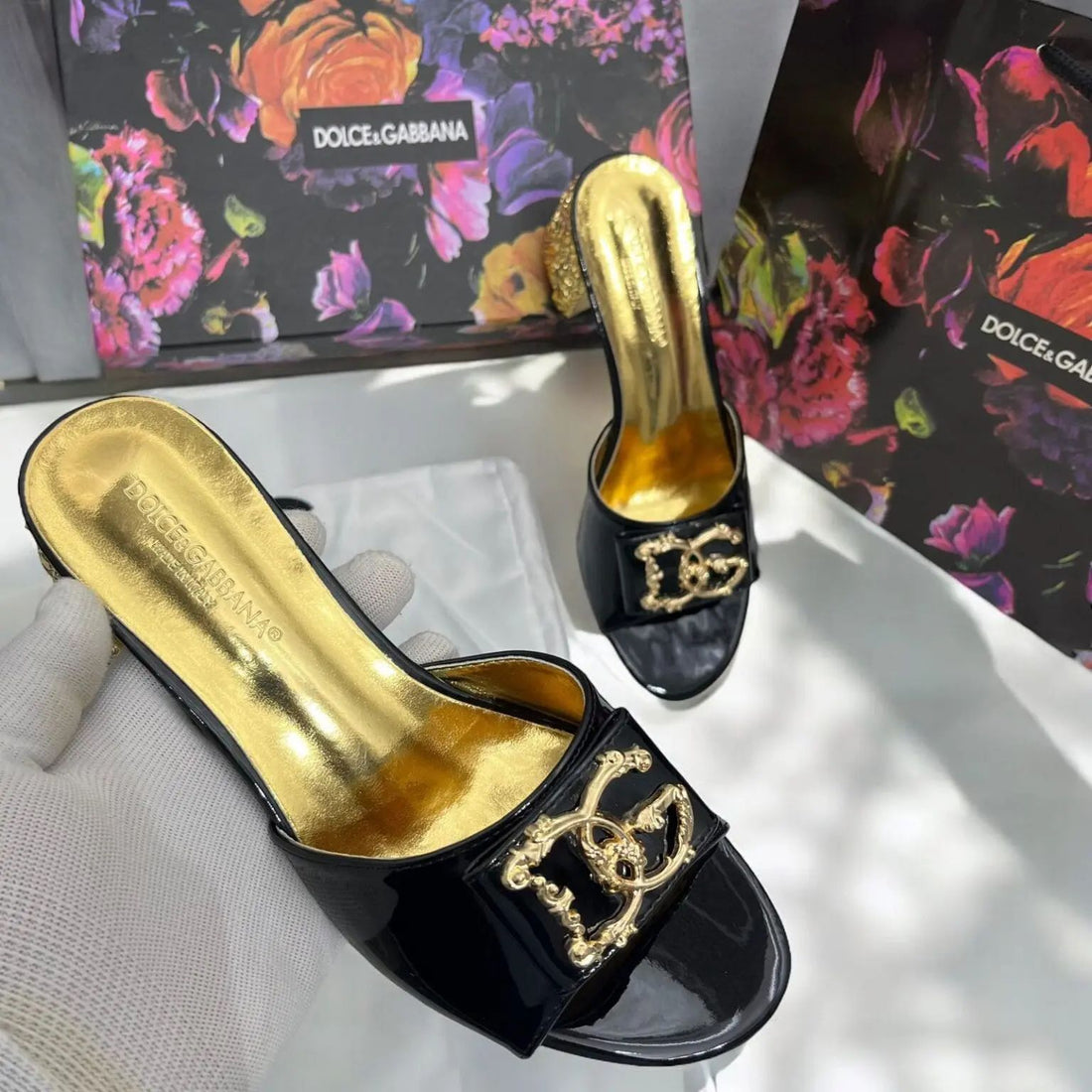 D&G Pop Logo Heel