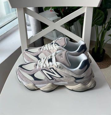 New Balance 9060 MOONROCK LINEN GREY