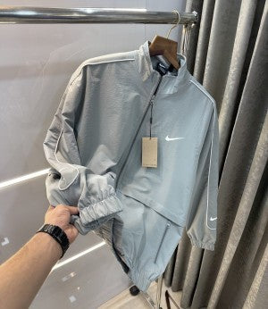 Nike  Premium Classic Wind Cheater