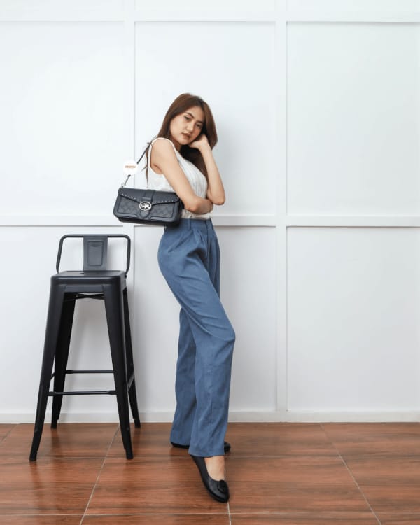 Coach Georgie Shoulder Bag In Colorblock Signature WIth OG Box & Dust Bag - LABLEWHORE.COM