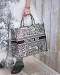 Dior Tiger Book Tote Oblique Embroidery With OG Box & Dust Bag & Scarf - LABLEWHORE.COM