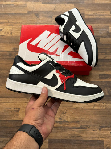 Nike Dunk Panda