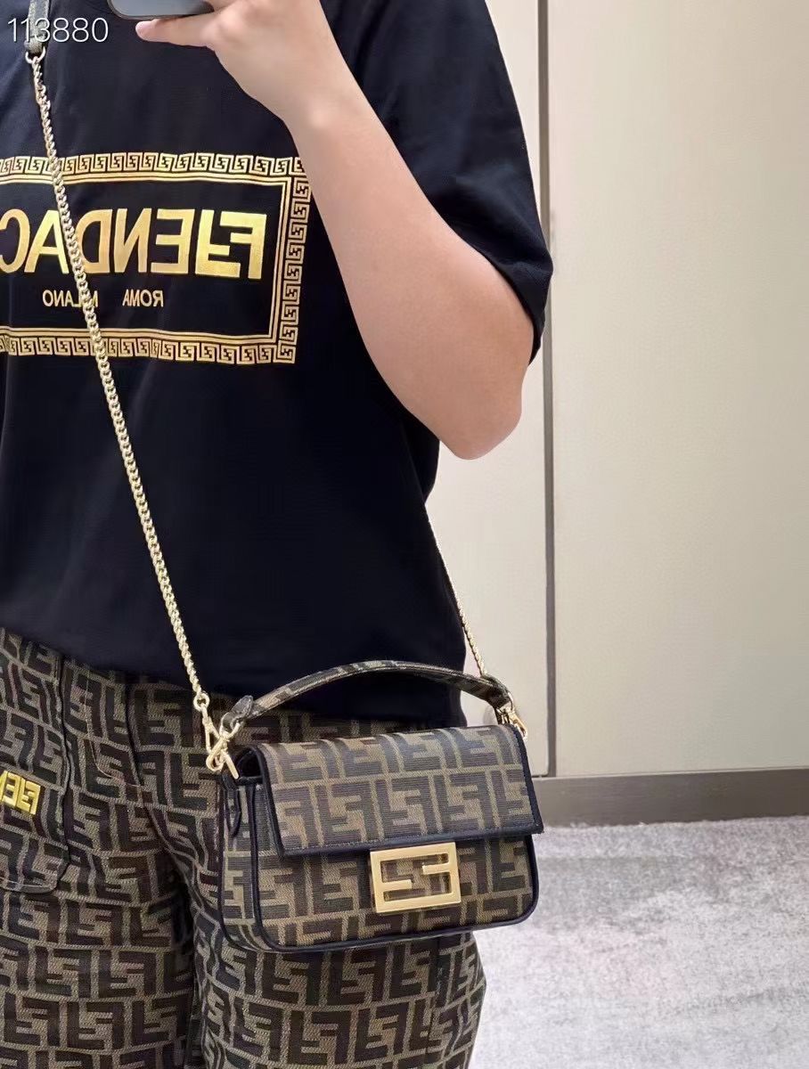 FENDI SMALL BAGUETTE