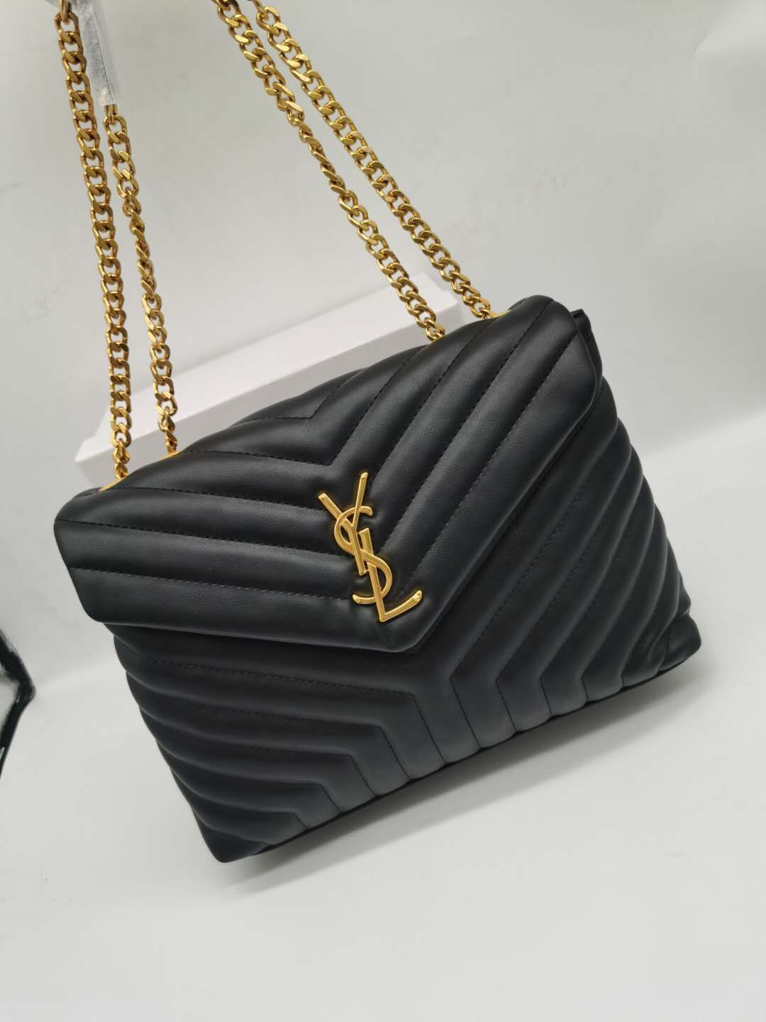 YSL LOU LOU MEDIUM SIZE