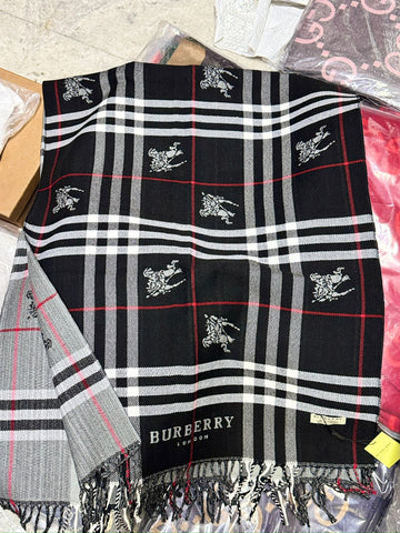 Burberry Warm Stole