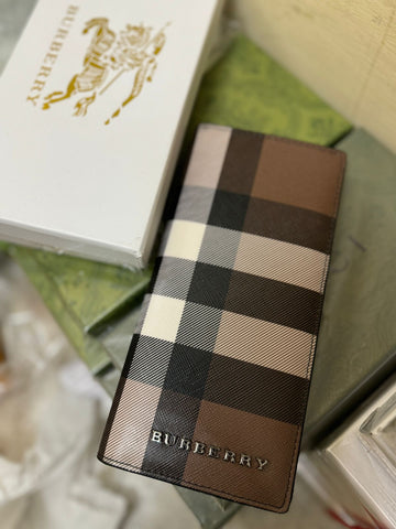 BURBERRY BRANDED LONG COAT UNISEX WALLETS