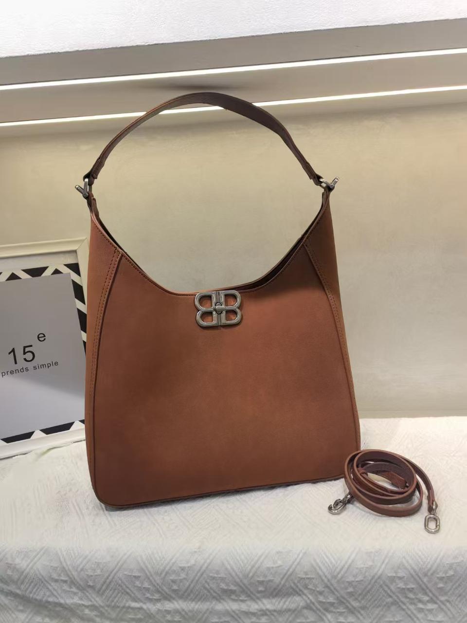 BALENCIAGA LOGO PLAQUE TOTE BAGS