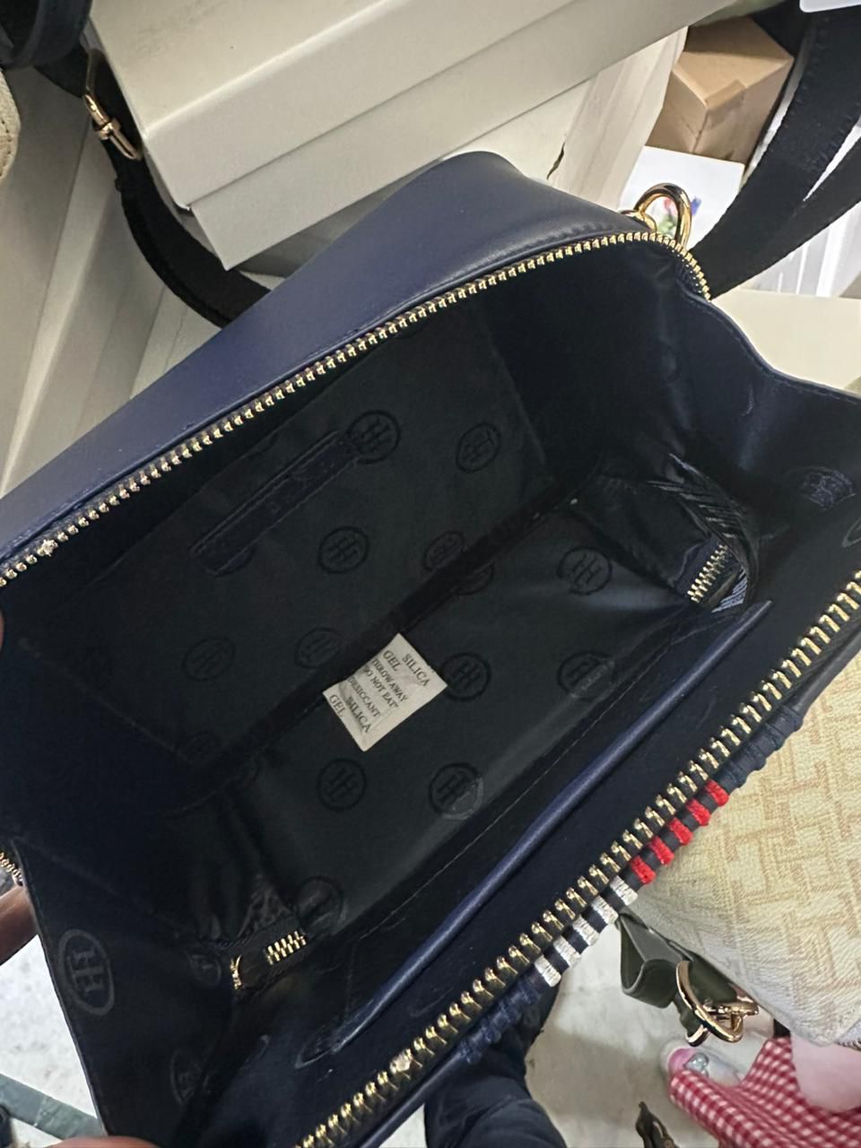 Tommy hilfiger Latest edition Camera bag