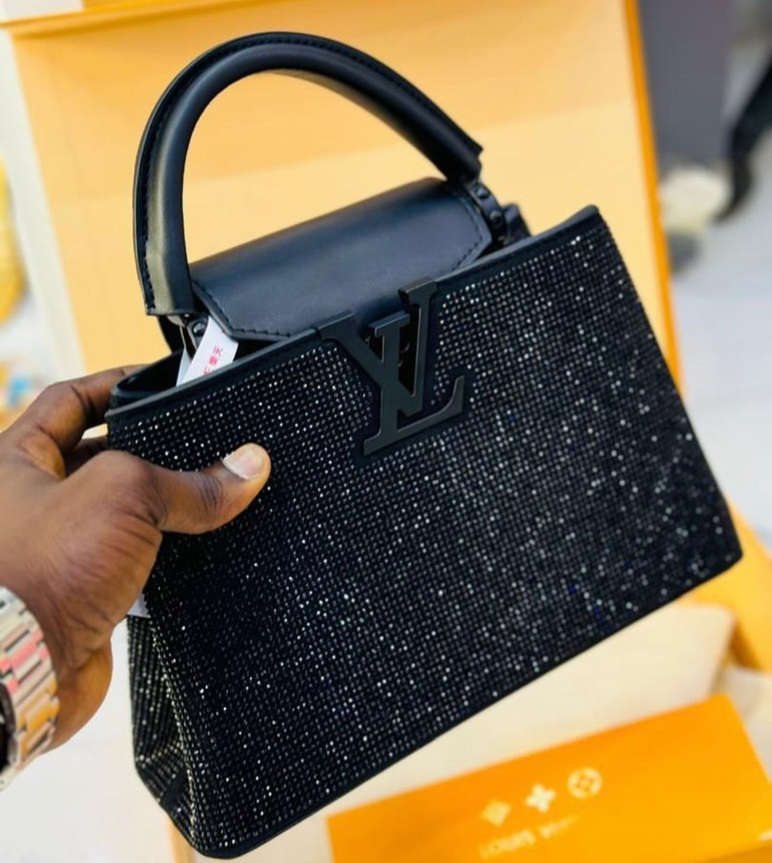 LOUIS VUITTON GLITTERY CAPPUCINES