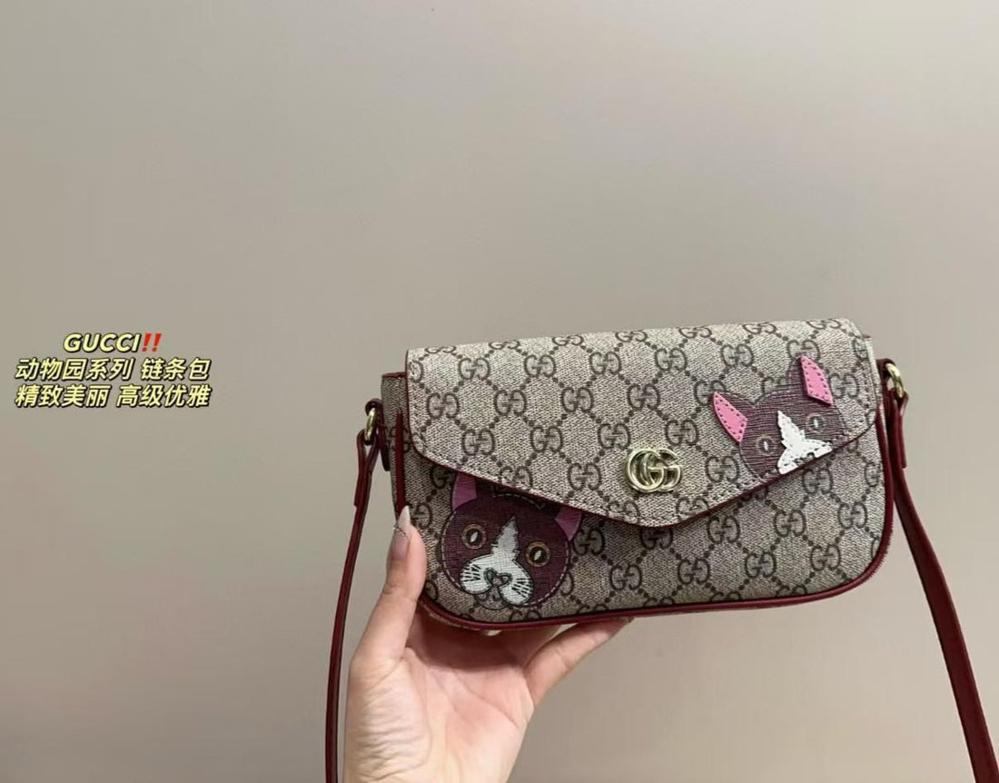 GUCCI GG MINI CAT AND PANDA SHOULDER BAG