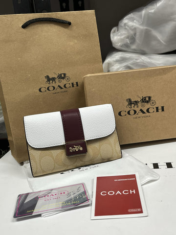 COACH GRACE AUTHENTIC QUATER SIZE WALLET
