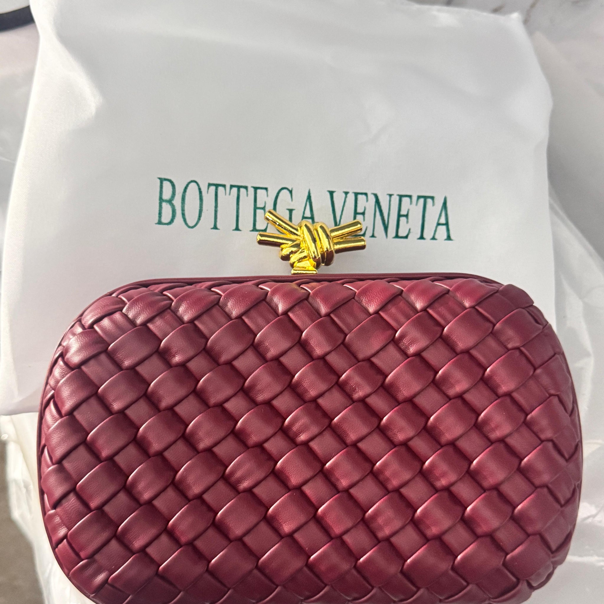 BOTTEGA CLUTCH