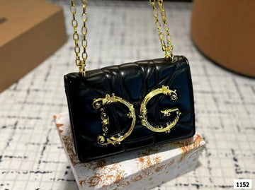 DOLCE & GABBANA SHOULDER BAGS