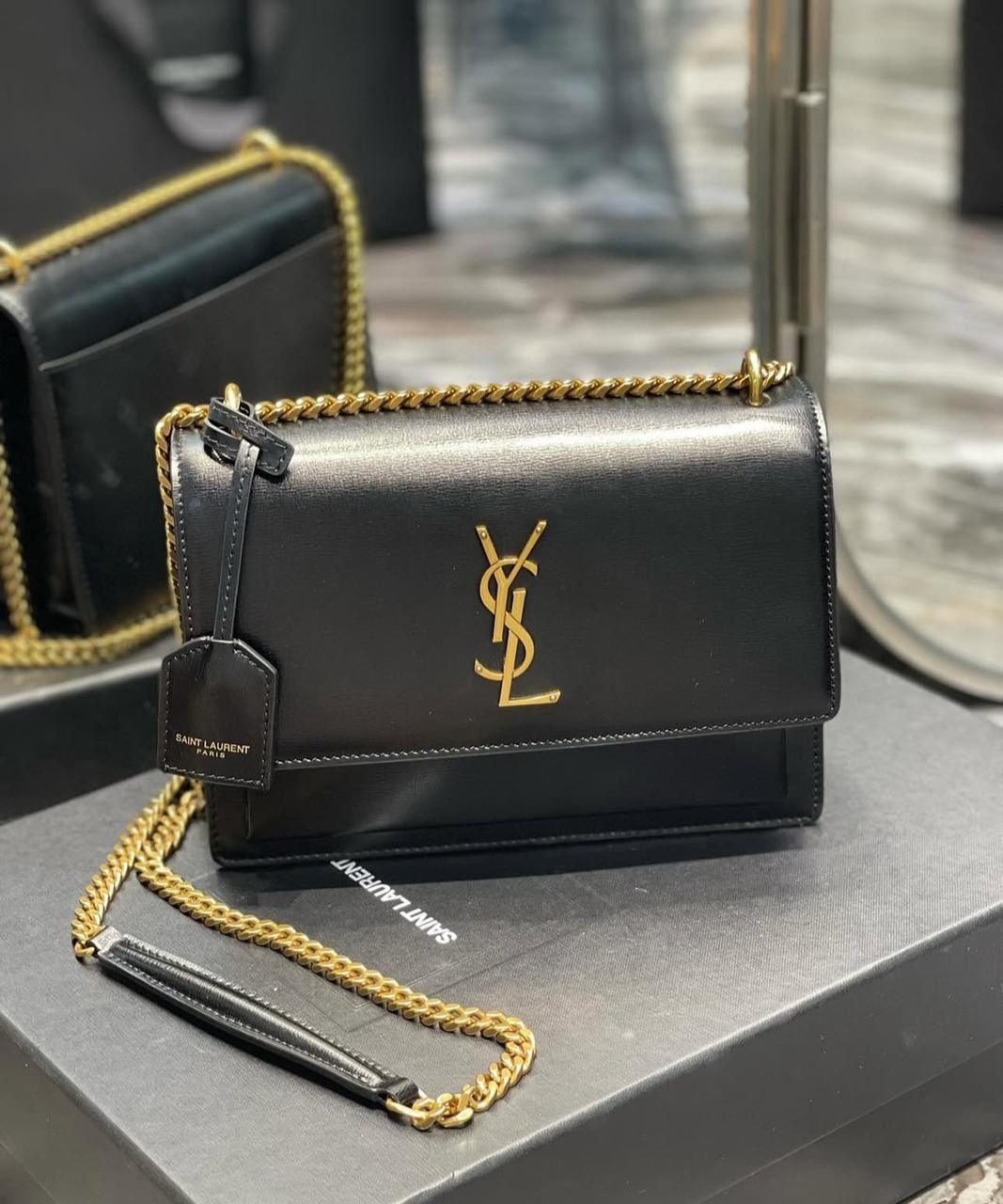 YSL SUNSET CROCO AND PLAIN EDITION