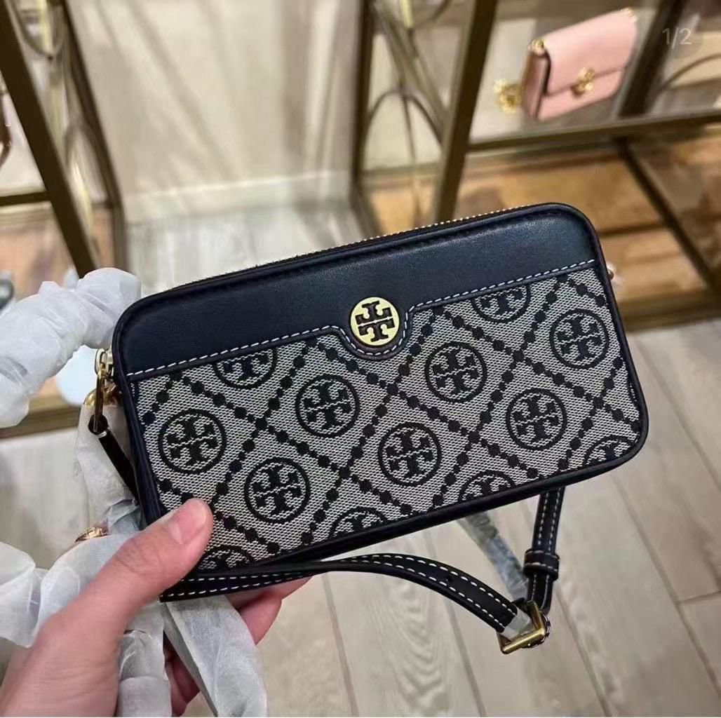 TORY BURCH CUTE & TRENDY SMALL CAMERA