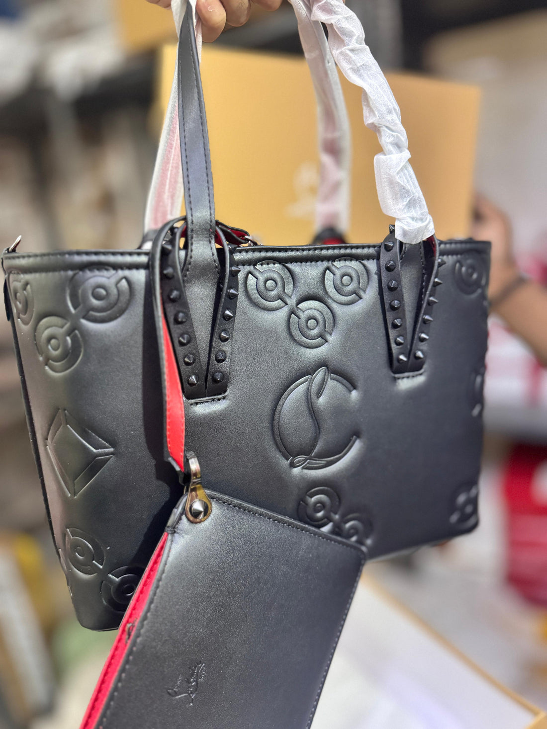 Christian Louboutin CABATA MEDIUM SIZE GENUINE LEATHER TOTE BAG