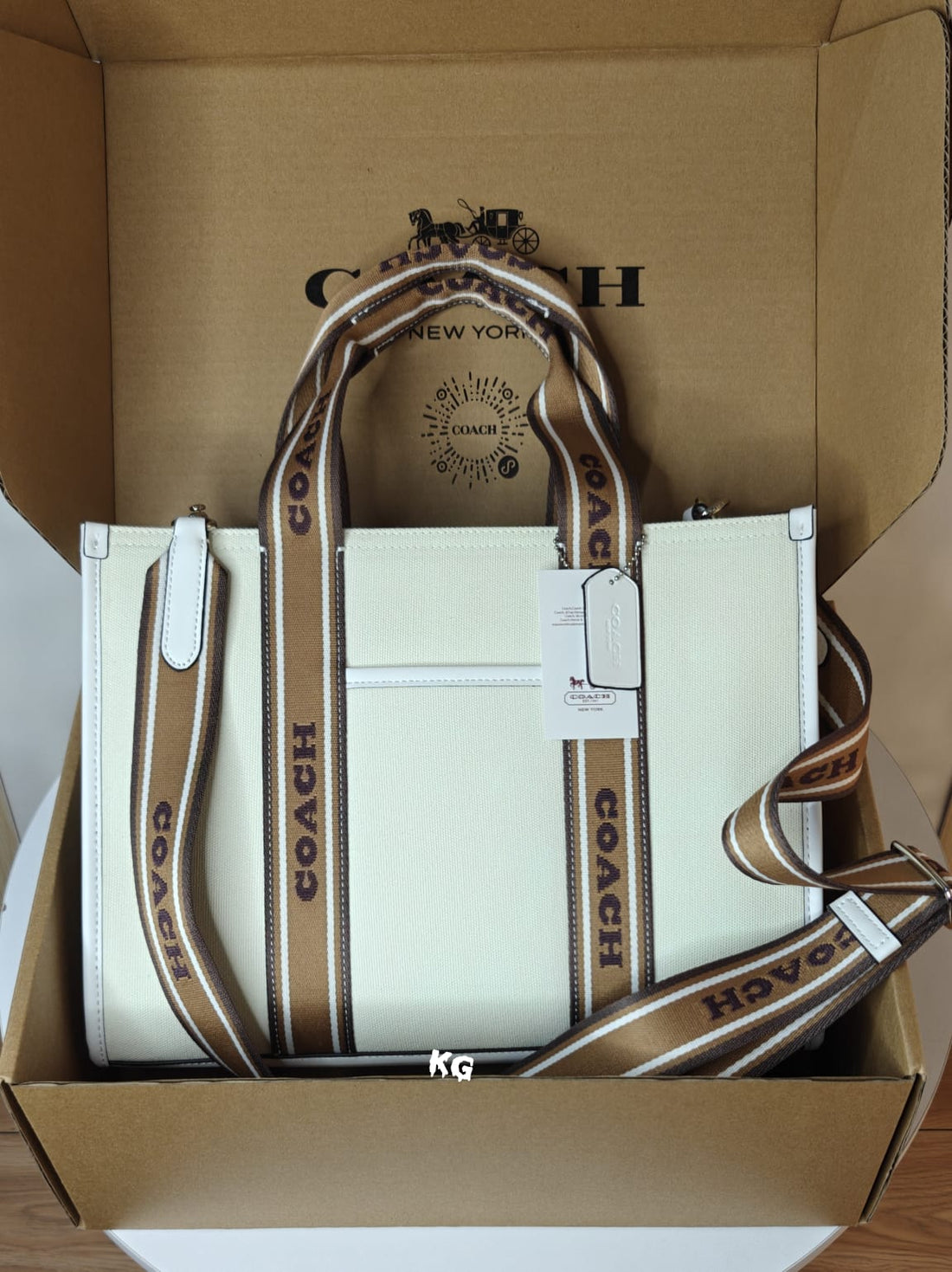 COACH SMITH TOTE