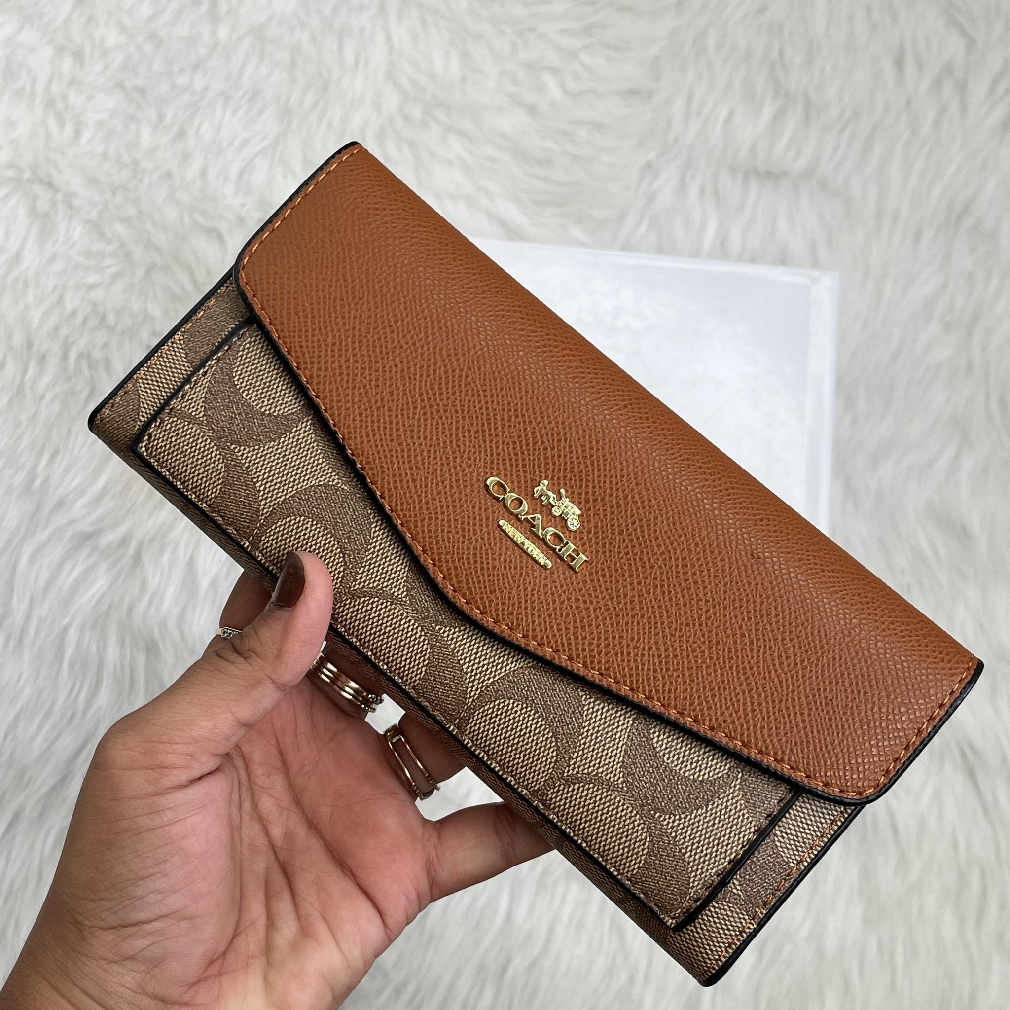 COACH ENVELOP SLING