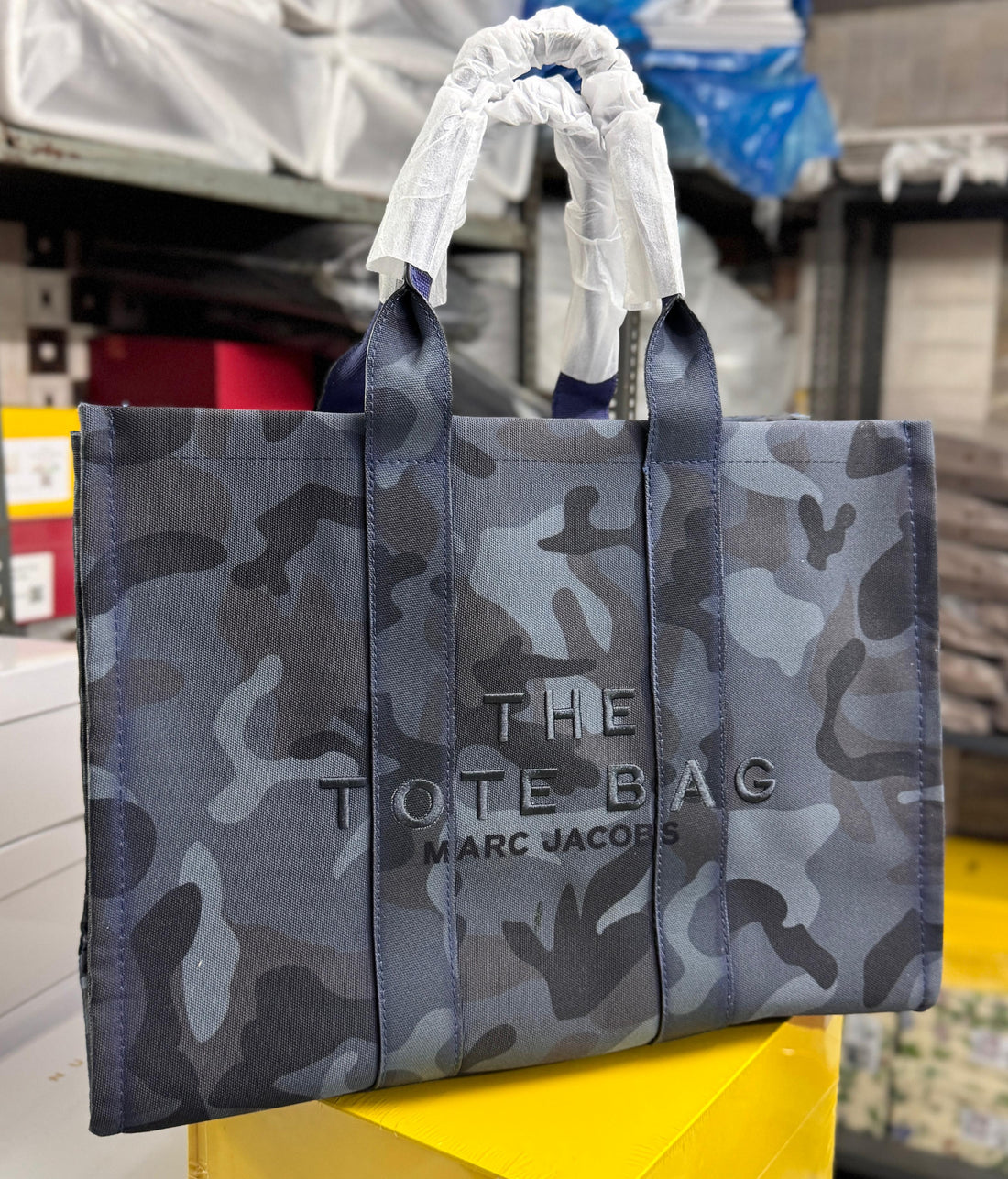 MARC JACOBS PRINTED CANVAS TOTE BAGS