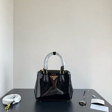 PRADA SAFFIANO PATENT