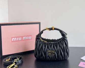 MIU MIU WANDER MATLASSE HOBO SMALL SHOULDER BAG