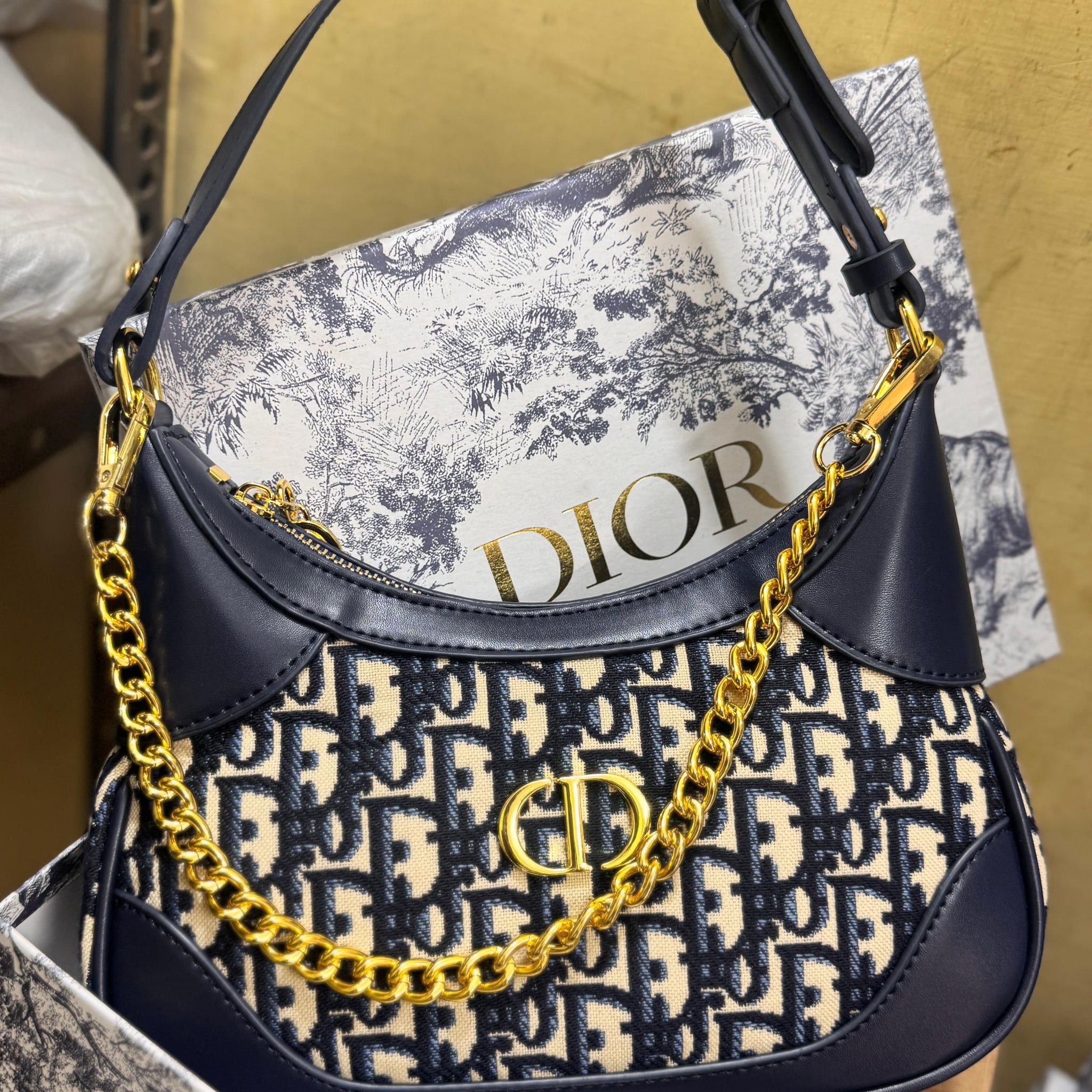 DIOR SHOULDER BAG