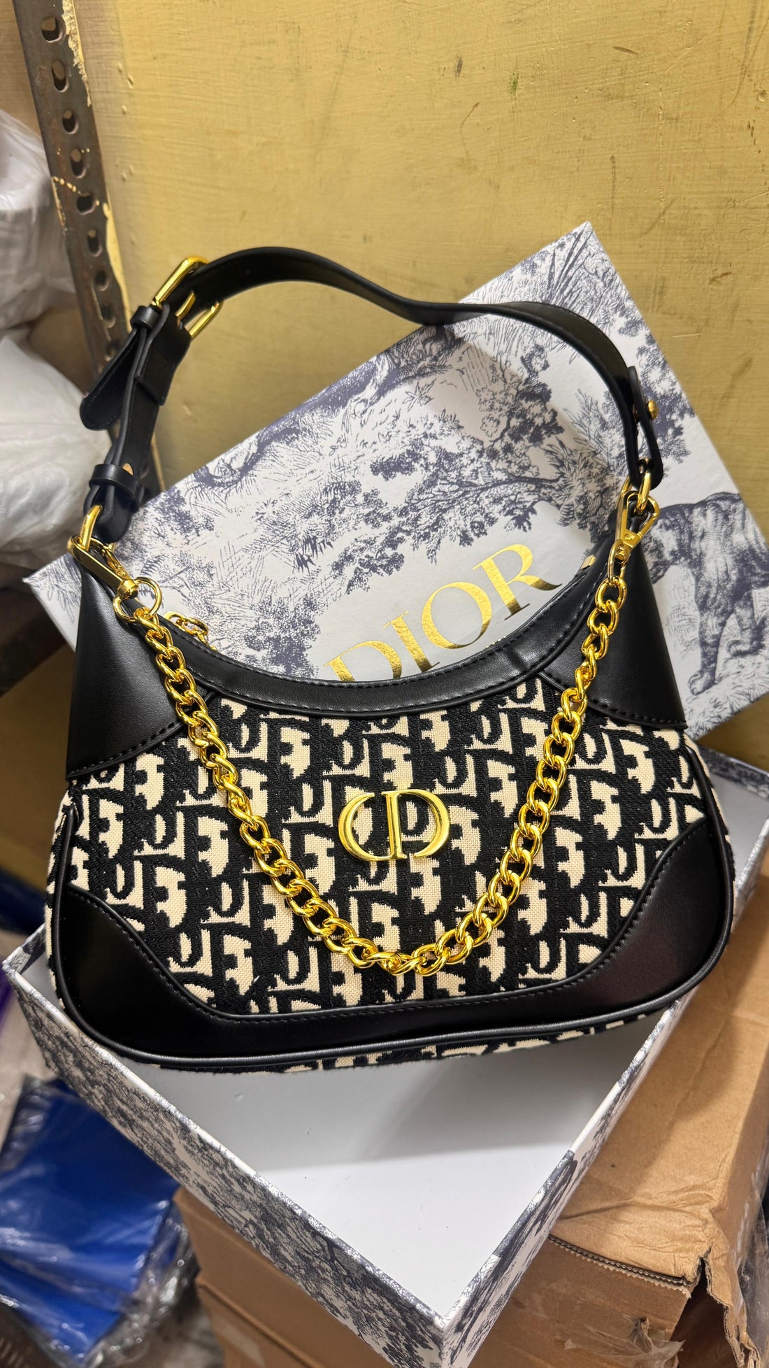 DIOR SHOULDER BAG