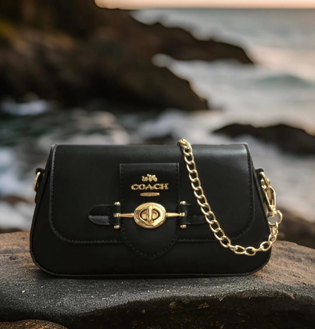 COACH CUTLET BRIE SHOULDER BAGS