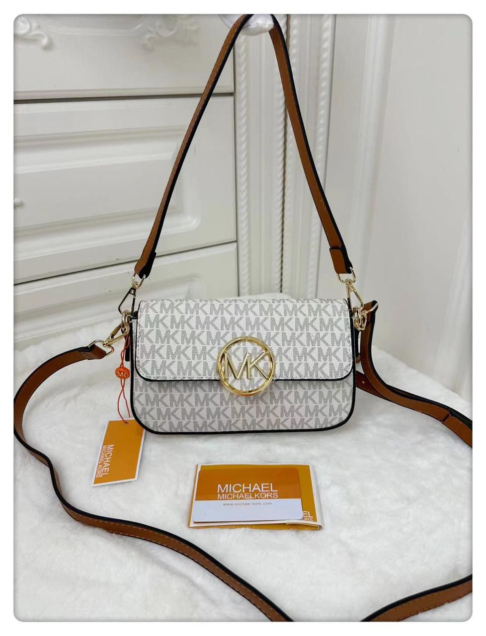 MICHAEL KORS ROUND LOGO SERIES SHOULDER BAG