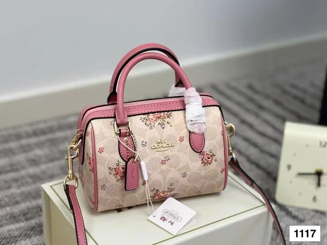 COACH FLORAL SPEEDY