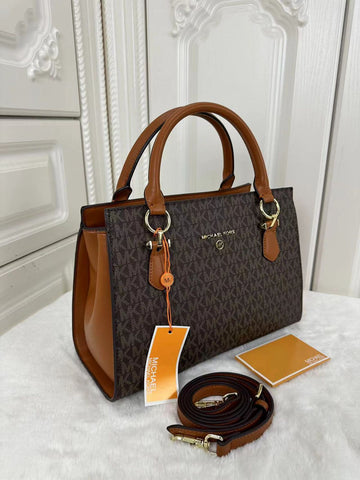 MICHAEL KORS MARILYN LARGE SAFFIANO HANDBAG
