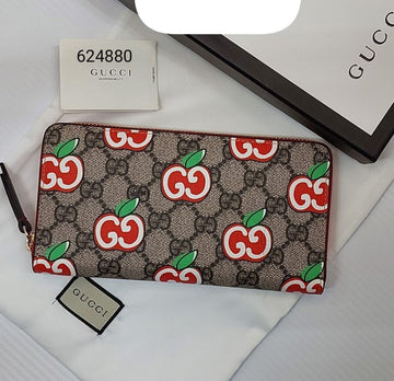 GUCCI APPLE AND WOLF NFC AUTHENTIC LADIES WALLETS