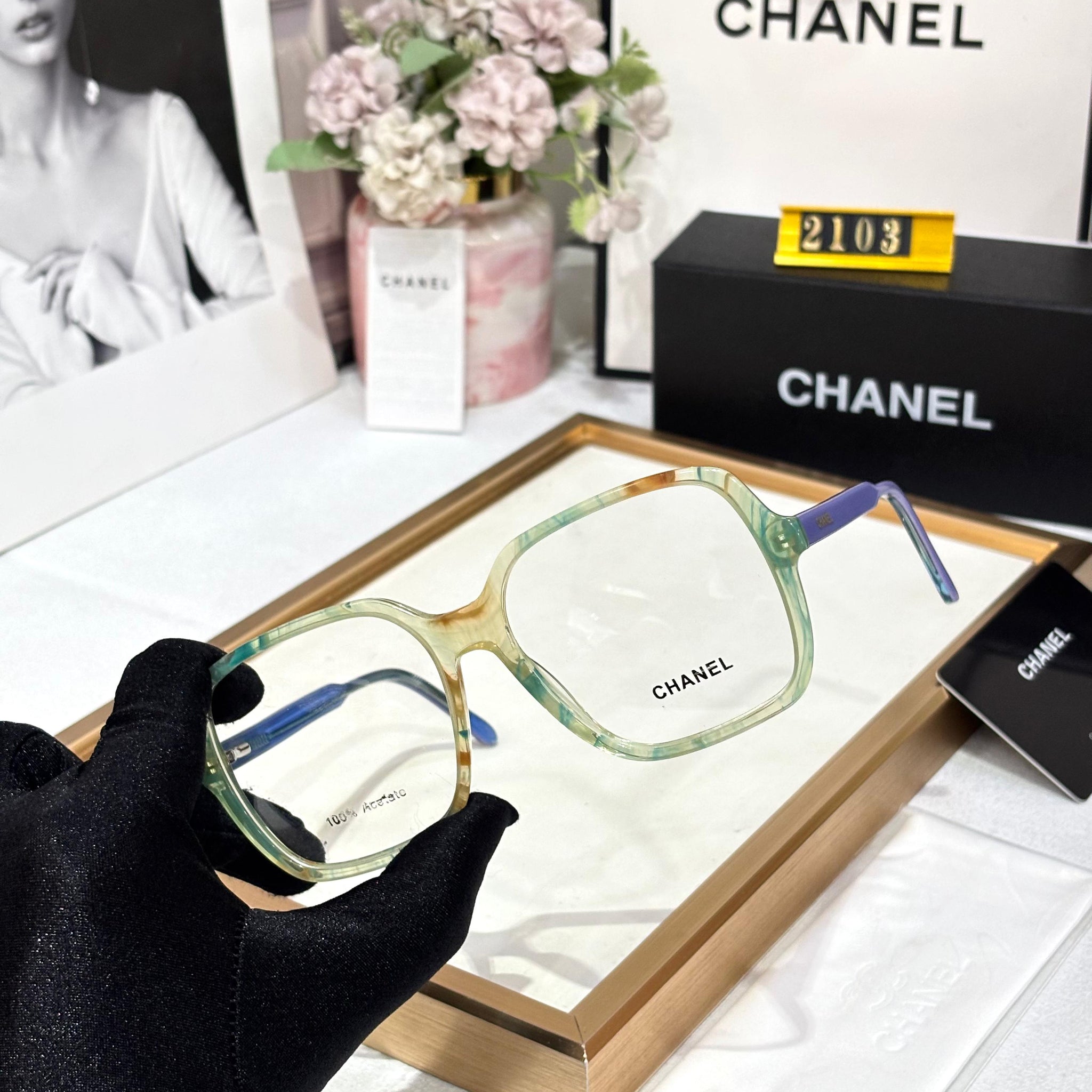 CHANEL OVERSIZED REFRENCE IMAGE GIVEN