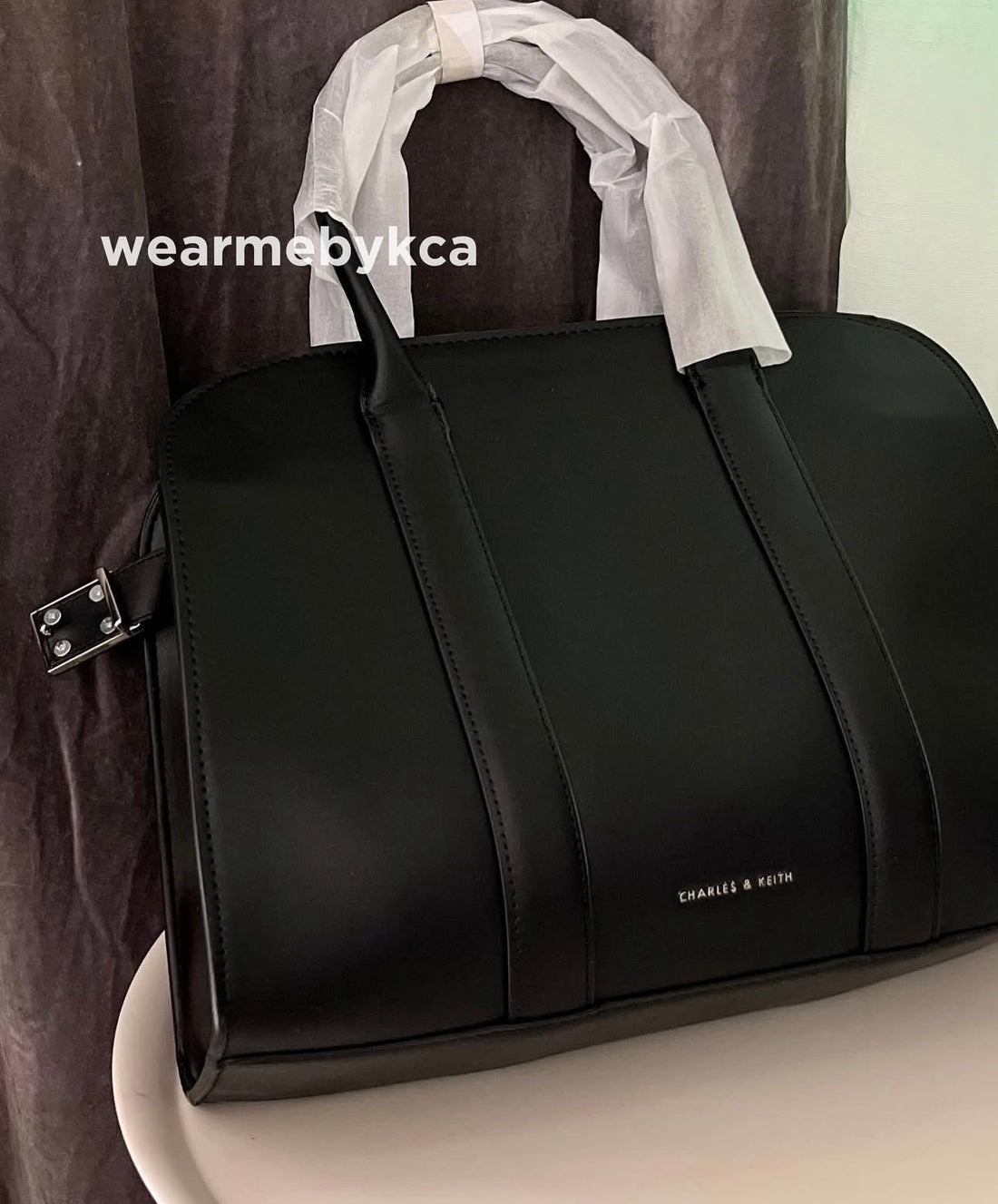 CHARLES & KEITH AXEL LARGE BOWLING BAG WITH UTILITY POUCH