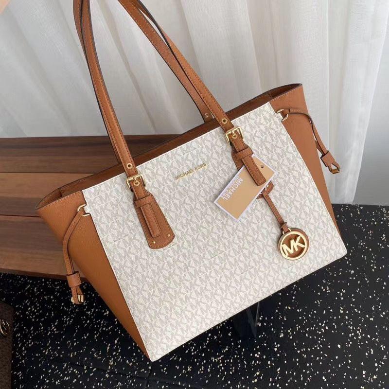 MICHAEL KORS NOMAD TOTE BAGS