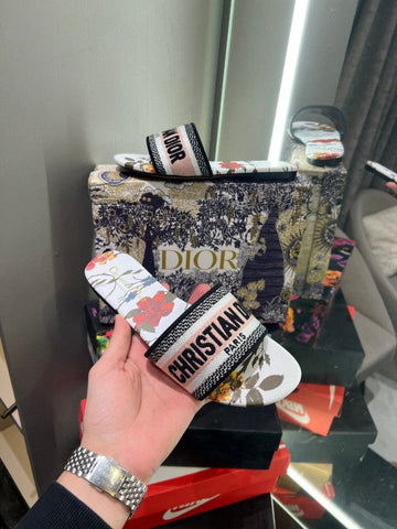 Christian Dior Dway Slide With OG Box & Carry Bag